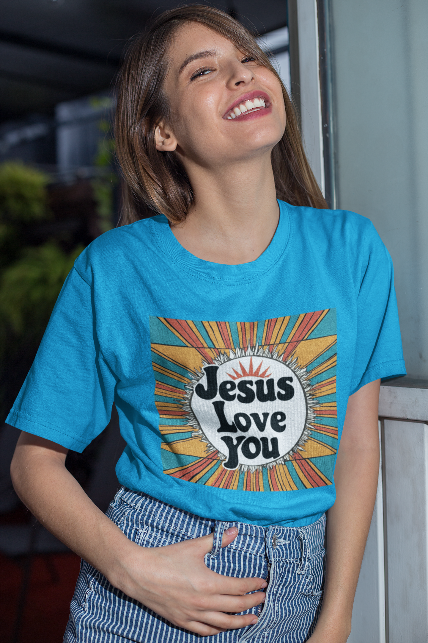 Retro Sunburst “Jesus Love You” T-Shirt – Bold Faith, Vintage Comfort