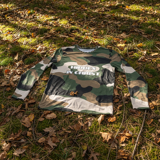 Camouflage Men's Long Sleeve Shirt - Comfortable Outdoor Style